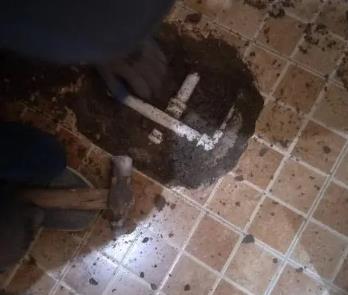 江门卫生间漏水维修公司为您分享下卫生间渗水如何处理及注意事项
